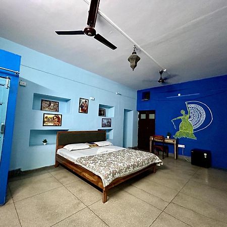 Blue Town Hostel & Cafe Джодхпур Экстерьер фото