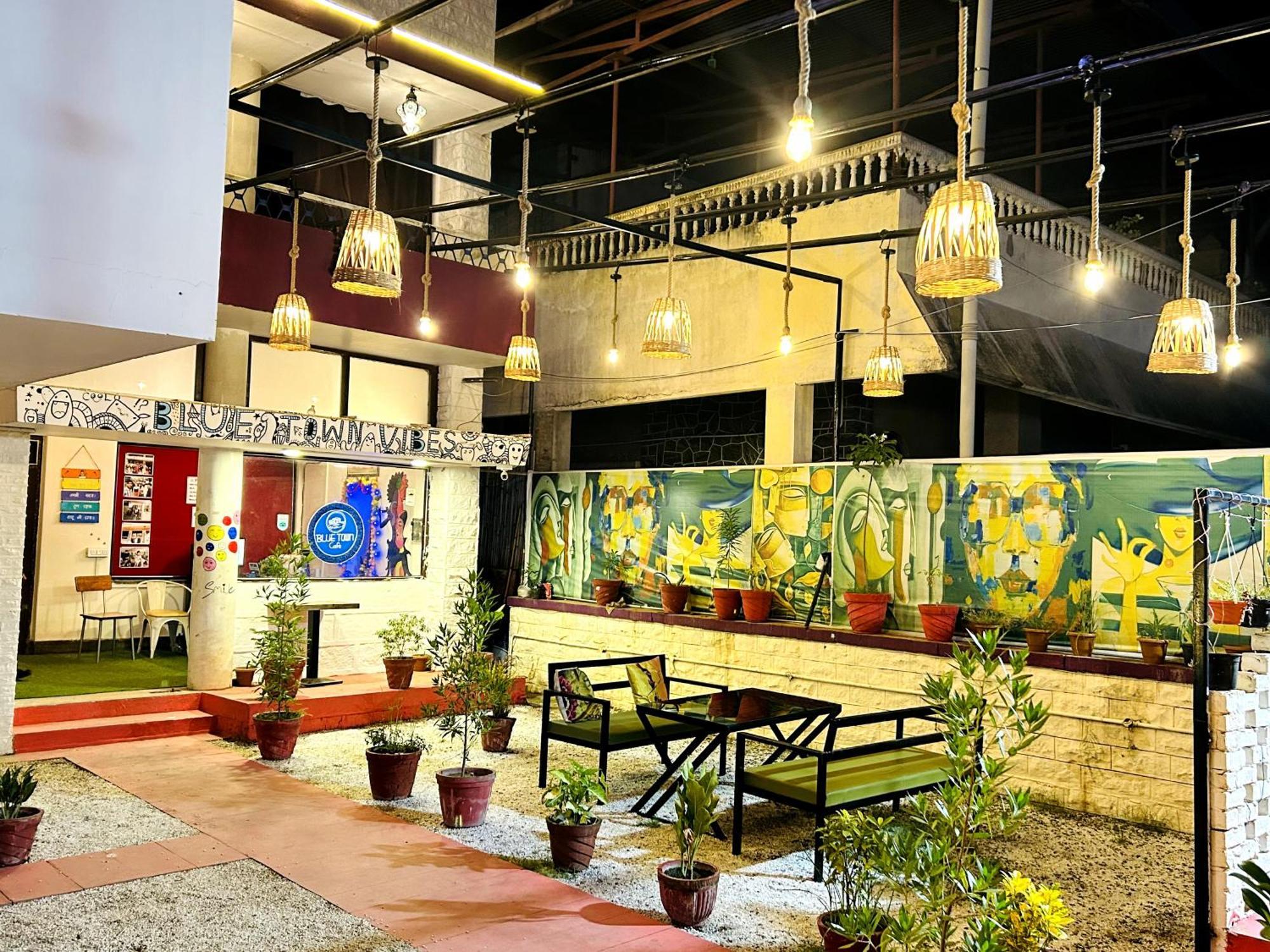 Blue Town Hostel & Cafe Джодхпур Экстерьер фото